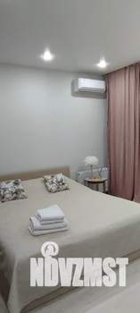 1-к квартира, посуточно, 38м2, 1/9 этаж