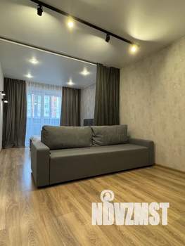 1-к квартира, посуточно, 40м2, 6/9 этаж