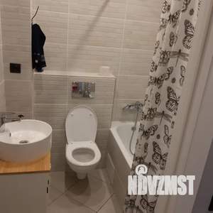 1-к квартира, посуточно, 40м2, 8/9 этаж