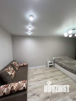 1-к квартира, посуточно, 35м2, 1/9 этаж