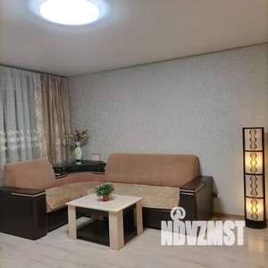 1-к квартира, посуточно, 40м2, 4/4 этаж