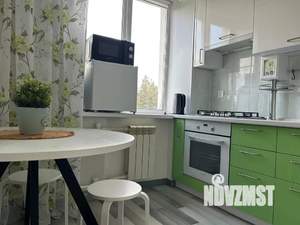 1-к квартира, посуточно, 31м2, 4/4 этаж