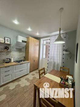 1-к квартира, посуточно, 40м2, 8/9 этаж