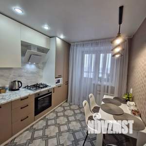 1-к квартира, посуточно, 42м2, 8/10 этаж