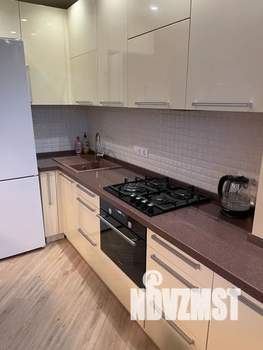 Студия квартира, посуточно, 39м2, 2/10 этаж