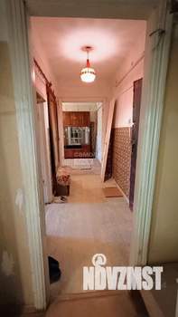 2-к квартира, вторичка, 52м2, 1/4 этаж