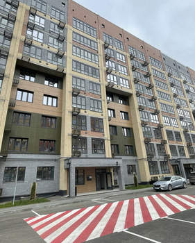 3-к квартира, вторичка, 92м2, 1/9 этаж