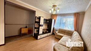 3-к квартира, вторичка, 57м2, 1/5 этаж