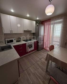 2-к квартира, вторичка, 52м2, 4/10 этаж
