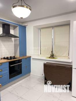 2-к квартира, вторичка, 58м2, 1/9 этаж