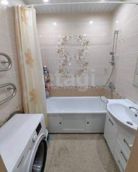 2-к квартира, вторичка, 64м2, 5/10 этаж