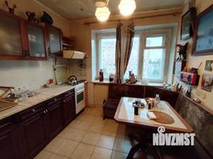4-к квартира, вторичка, 100м2, 5/6 этаж