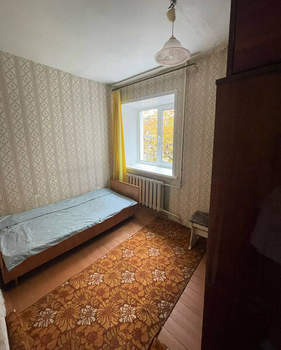 3-к квартира, вторичка, 42м2, 1/5 этаж