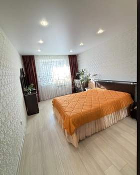 2-к квартира, вторичка, 65м2, 3/10 этаж