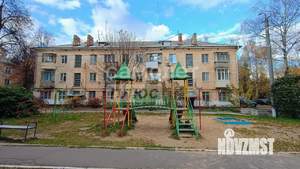 3-к квартира, вторичка, 56м2, 1/3 этаж