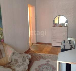 3-к квартира, вторичка, 72м2, 2/4 этаж