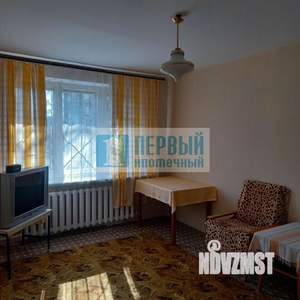 2-к квартира, вторичка, 37м2, 1/5 этаж
