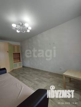 1-к квартира, вторичка, 32м2, 8/9 этаж
