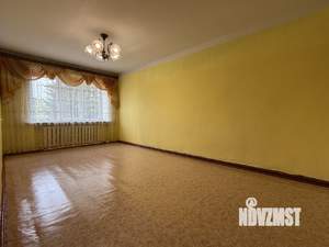 3-к квартира, вторичка, 59м2, 2/2 этаж