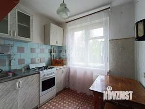 4-к квартира, вторичка, 60м2, 5/5 этаж