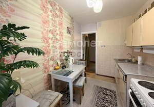 3-к квартира, вторичка, 77м2, 2/9 этаж