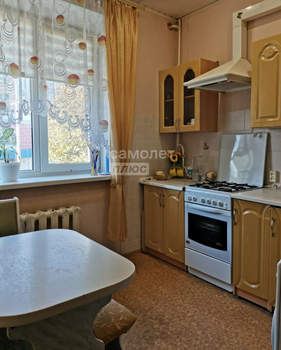 3-к квартира, вторичка, 57м2, 2/3 этаж