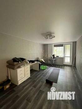 2-к квартира, вторичка, 52м2, 1/9 этаж