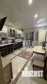 2-к квартира, вторичка, 60м2, 1/10 этаж