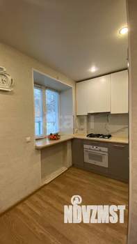 2-к квартира, вторичка, 43м2, 1/6 этаж