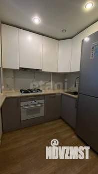2-к квартира, вторичка, 43м2, 1/6 этаж