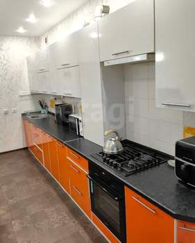 2-к квартира, вторичка, 64м2, 5/10 этаж