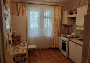 2-к квартира, вторичка, 52м2, 1/5 этаж