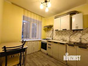 2-к квартира, вторичка, 42м2, 2/5 этаж