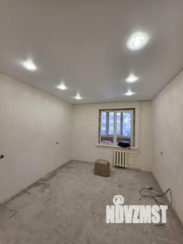 4-к квартира, вторичка, 94м2, 2/5 этаж