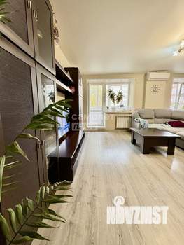 2-к квартира, вторичка, 68м2, 1/5 этаж