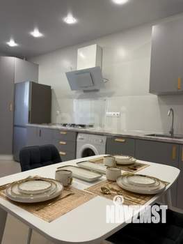 2-к квартира, вторичка, 63м2, 2/12 этаж