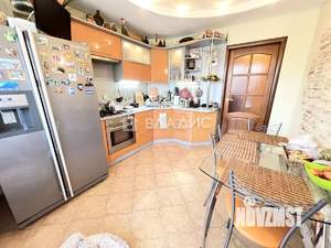 3-к квартира, вторичка, 96м2, 1/6 этаж