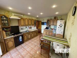 4-к квартира, вторичка, 158м2, 10/11 этаж