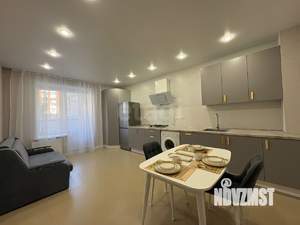 2-к квартира, вторичка, 63м2, 2/12 этаж