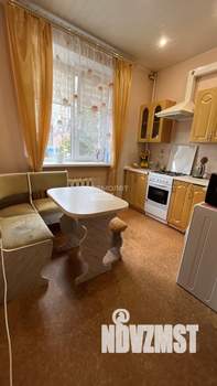 3-к квартира, вторичка, 57м2, 2/3 этаж