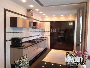 4-к квартира, вторичка, 112м2, 2/4 этаж