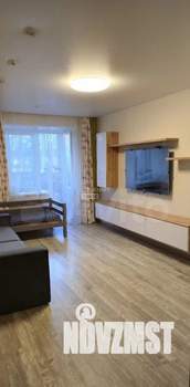 2-к квартира, вторичка, 62м2, 1/9 этаж