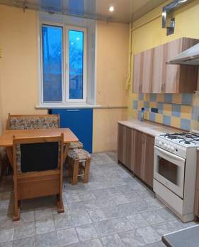 2-к квартира, вторичка, 55м2, 2/4 этаж