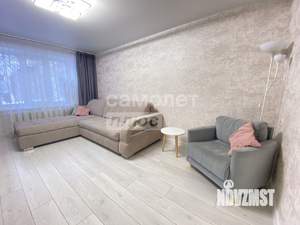 2-к квартира, вторичка, 55м2, 1/5 этаж