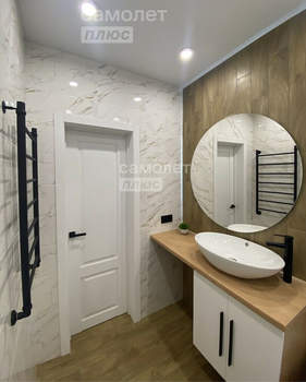 2-к квартира, вторичка, 61м2, 1/10 этаж