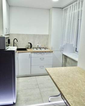 2-к квартира, вторичка, 43м2, 2/4 этаж