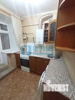 2-к квартира, вторичка, 48м2, 1/5 этаж