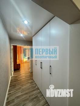 2-к квартира, вторичка, 57м2, 1/9 этаж