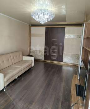 3-к квартира, вторичка, 71м2, 4/5 этаж