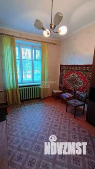 2-к квартира, вторичка, 52м2, 1/4 этаж